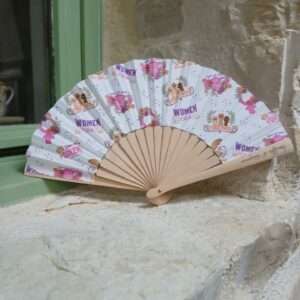 Éventail Angela Girl Power – vue complète sur pierre